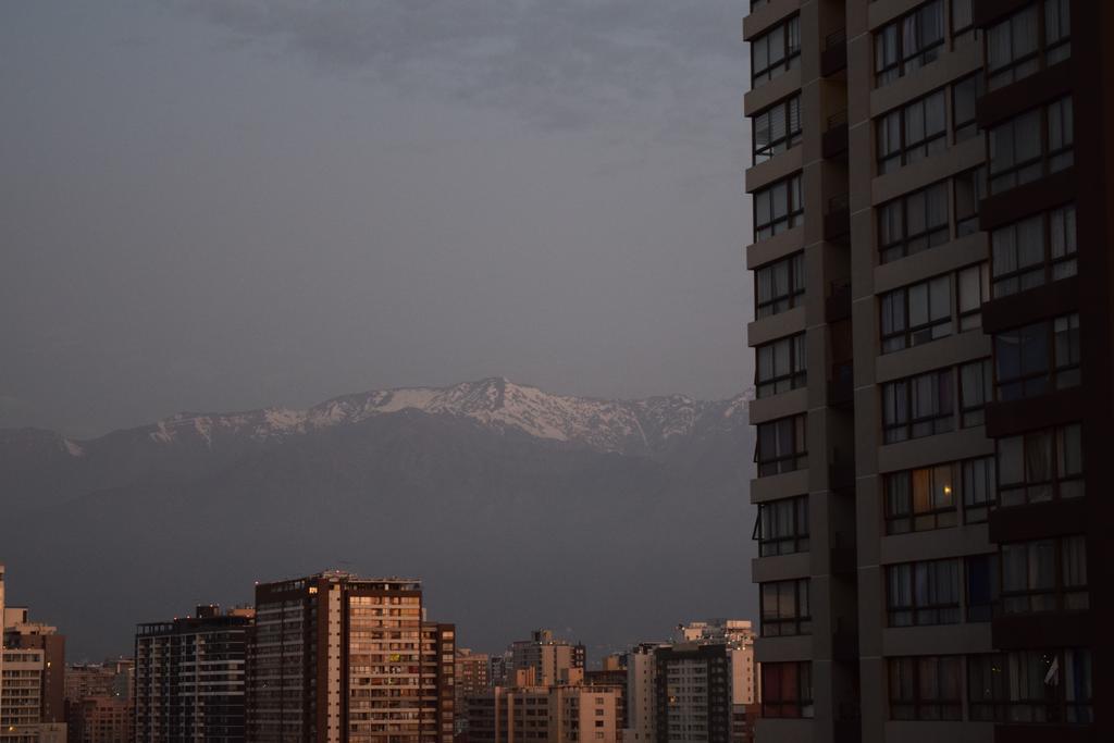 Sys Suites Lord Cochrane Santiago de Chile Exterior foto
